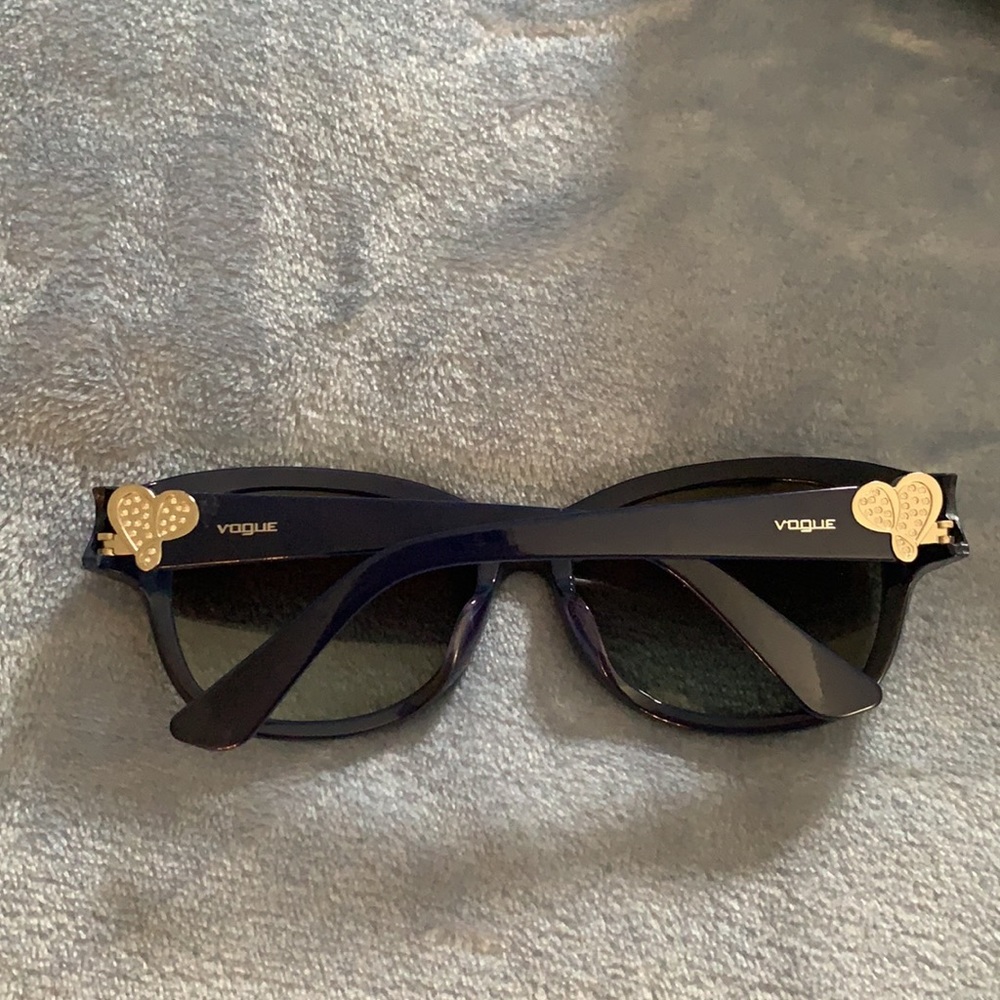 Vogue Sunglasses - Picture 7 of 9